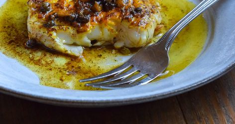 Cod with Caper Brown Butter - Food is Love Made Edible Fast Easy Dinner, Brown Butter Sauce, Seafood Entrees, Cook Dinner, Cod Recipes, Uber Eats, Dinner Recipes Easy Quick, Edible Food, Easy Dinner Ideas