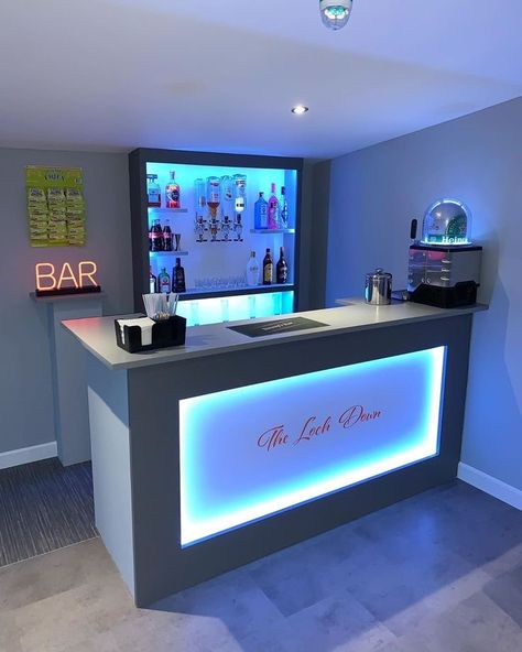 Bars Ideas For Home, Garage Mini Bar, Personal Bar Ideas, Best Man Cave Ideas, Bar In Shed Ideas, Bar In Basement Ideas, Indoor Bars For Home, Lounge Bar Design, Man Cave Bar Ideas