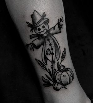 Scarecrow Tattoo, Scary Scarecrow, Pumpkin Tattoo, Halloween Scarecrow, Halloween Creepy, Halloween Tattoos, Leg Sleeves, Art Drawings Sketches, Scarecrow