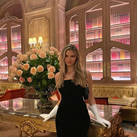 The Ritz London Outfit, The Ritz Aesthetic, Ritz Carlton Paris, Europe Aesthetic Fashion, Formal Dinner Dress, Rich Aunt, The Ritz Paris, Ritz Paris, Europe Aesthetic