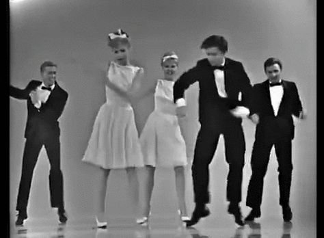 boomunderground dance dancing vintage 60s Judy Garland Show, Sugar Twist, Vintage Dance, Dancing Gif, Nitty Gritty, Judy Garland, Best Dance, Angel Eyes, Recording Artists