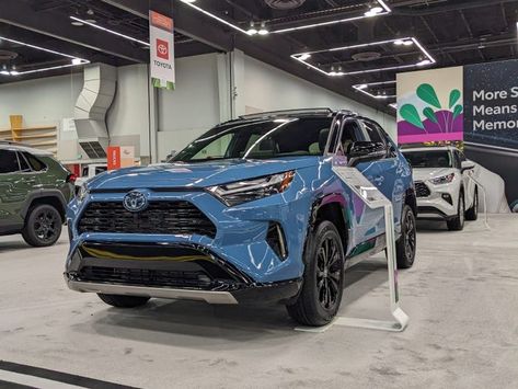 I drove the 2024 Toyota RAV4 Hybrid XSE. It's fun to drive and has luxurious features, but it's not worth buying new. Toyota Hybrid, Retail Advertising, Toyota Rav4 Hybrid, Toyota Suv, Rav4 Hybrid, Rav 4, Black Rims, Kia Sportage, Apple Car Play