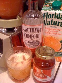 Southern Cocktails Recipes, Southern Comfort Drinks, Fall Drinks Alcohol, Southern Cocktail, Malibu Cocktails, Sour Drink, Southern Comfort Recipes, Mommy Juice, Liquor Recipes