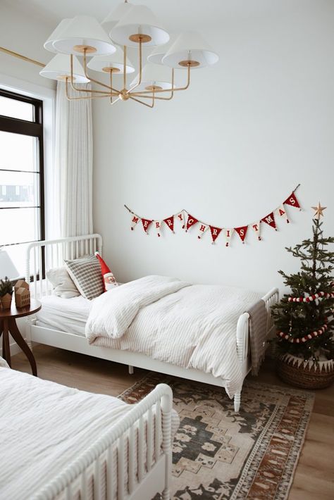 Christmas Trees in the Kids' Rooms - Chelsey Freng Christmas Decor Nursery, Kid Christmas Bedroom, Kids Christmas Room Decorations, Christmas Bedding Decor Ideas, Toddler Christmas Bedroom, Toddler Room Christmas Decor, Kids Christmas Room Decor, Christmas Decorations Kids Room, Christmas Decor Kids Room