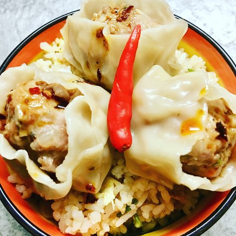 Beef Siomai Rice Toppings Siomai Rice, Beef Siomai, Rice Toppings, Chayote Recipes, Inspirational Quotes Wallpapers, Rice Ingredients, Quotes Wallpapers, Wonton Soup, Rice Recipes