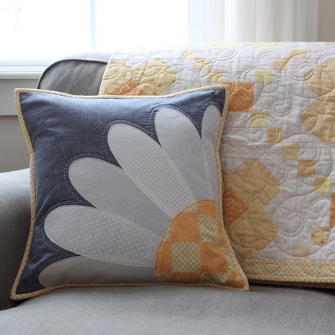 Jen Daly Quilts: Three Fresh New Patterns for February Daisy Quilt, Denim Background, Daisy Pillows, Raw Edge Applique, White Prints, White Quilt, Lap Quilt, Pattern Download, Easy Projects