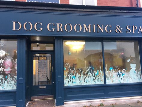 Groomer Salon Ideas, Pet Grooming Salon Ideas Design Spas, Dog Grooming Salon Ideas Design, Small Dog Grooming Salon Ideas, Dog Grooming Salon Ideas Decor, Grooming Salon Ideas Design, Grooming Salon Decor, Grooming Salon Ideas, Dog Grooming Salon Ideas