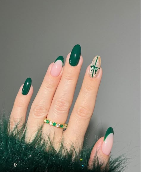 Christmas Vacation Nails, Uñas Ideas, Nails Designer, Green Nail Art, Ongles Nails, Christmas Nails Easy, Christmas Gel Nails, Casual Nails, Her Nails