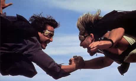 'Nice to meet you. dude!' Keanu Reeves and Patrick Swayze in Point Break. Point Break Movie, Point Break 1991, Johnny Utah, Keanu Reeves Movies, Point Break, Patrick Swayze, Movie Shots, Hang Ten, Dirty Dancing