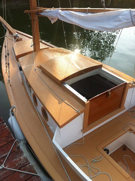 Small Yacht Boat, Narrow Boat, Spinnaker Sailing, Narrowboat Layout Plan, Free Boat Plans Pdf, Wood Boat Building, Sailboat Plans, Sailboat Yacht, Tow Boat