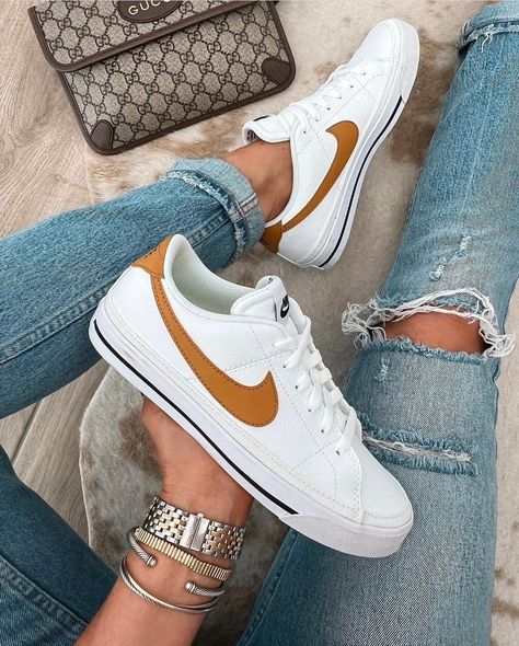 Gucci Belt Bag, Trendy Womens Shoes, Tennis Shoes Outfit, Abercrombie Jeans, Nike Sneaker, Closet Goals, Womens Summer Shoes, Nike Sneakers Women, Bum Bag