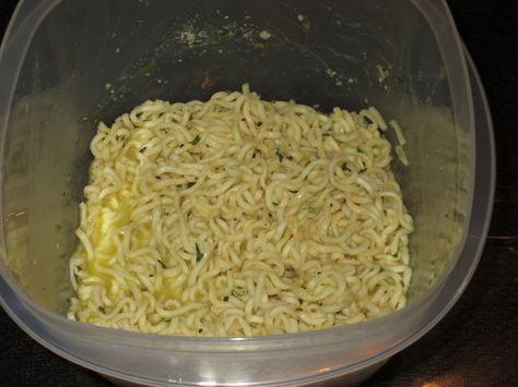 Samantha's seasoned ramen noodles- Put noodles in bowl and fill with water until noodles are buried in water. Microwave for 4 minutes. Drain water, leaving only a very little bit of water in bowl. Take Ramon noodle seasoning and pour it into noodles. Put in1/2 tbsp.. of garlic powder 1/4 tsp. of basil leaves 1/4 tsp. of parsley flakes 1 tbsp. of parmesan cheese    Mix together. Noodle Seasoning, Ramon Noodles, Ramen Noodle, Dorm Life, Basil Leaves, Ramen Noodles, Parmesan Cheese, Quick Easy Meals, Parsley