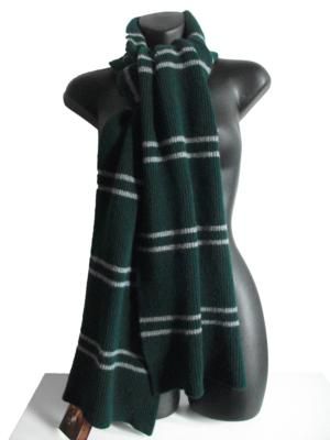 Slytherin Accessories, Slytherin Scarf, Slytherin Uniform, Harry Potter Script, Slytherin Clothes, Slytherin Outfit, Slytherin Fashion, Hogwarts Uniform, Hogwarts Outfits