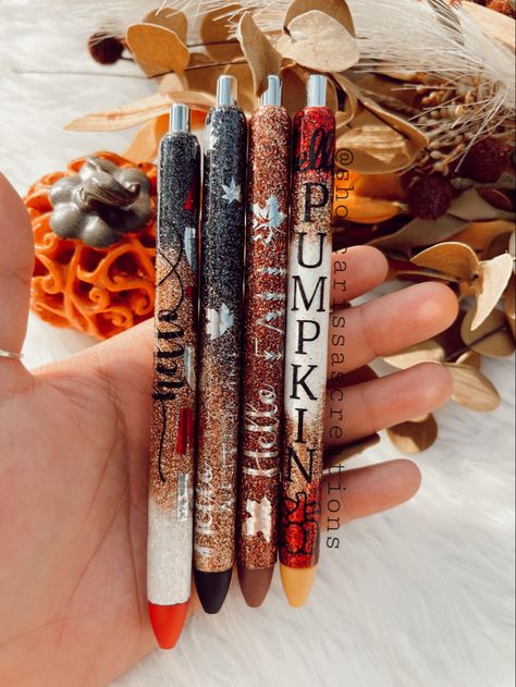 Epoxy Glitter Gel Pens Fall Gel Pens Refillable Pens Custom Ink Pens, Resin Art Ideas, Gold Resin Coasters, Resin Art Diy, Pen Designs, Glitter Gel Pens, Resin Pens, Resin Colors, Resin Pen