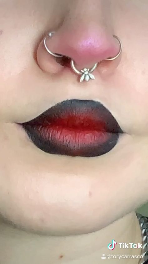 Punk Makeup Eyes, Lip Ideas, Maquillage Goth, Lipstick Ideas, Punk Makeup, Lip Tutorial, Alt Makeup, Swag Makeup, Alternative Makeup