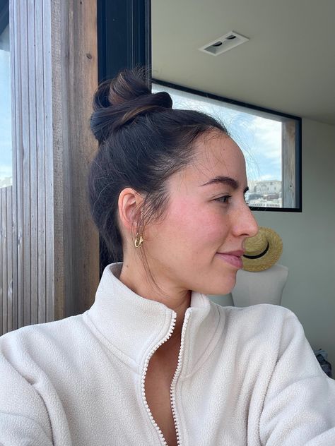 I Perfected the Knotted Messy Bun, Thanks to J Lo's Hairstylist Knotted Messy Bun, Messy Bun Hack, Bun Hack, Chris Appleton, Perfect Messy Bun, Perfect Ponytail, Knot Bun, Different Hair Types, Popsugar Beauty