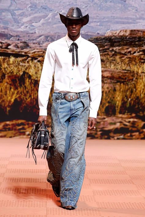 Western cowboy has made an official comeback, here’s how to saddle up in style Cowboy Outfit Men, Cowboy Outfit For Men, Cowboy Fashion, Cowboy Chic, Shanghai Fashion Week, Shanghai Fashion, Black Cowboys, Cowboy Aesthetic, Cowboy Costume