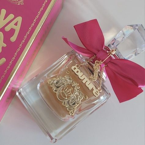 Juicy Perfume, Juicy Couture Perfume, Couture Perfume, Summer Perfume, Sandalwood Scent, Rose Perfume, Bath And Body Works Perfume, Perfume Scents, Spring Summer 2022