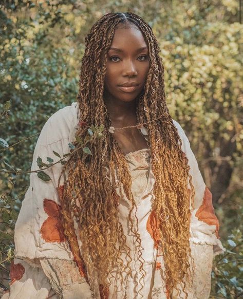 b r a n d y on Twitter: "Black Mona Lisa #b7… " Brown Box Braids, Ombre Box Braids, Braids Blonde, Brandy Norwood, Colored Box Braids, Ombre Braid, Blonde Box Braids, Blonde Braids, Hippie Hair