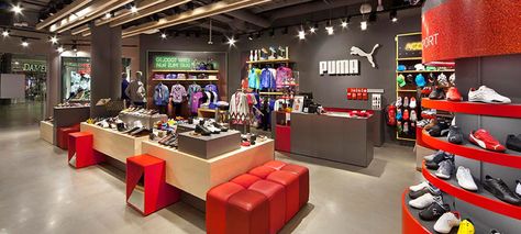 Sports Boutique, Sports Display, Shoe Store Design, Starbucks Design, Puma Store, Retail Fixtures, Retail Interior Design, Cat Run, Sport Shop