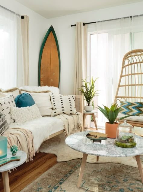 Surfer Living Room, Beachy Boho Living Room, Surfer Decor, Beachy Living Room, Beach Decor Living Room, Surf Room, Beach Living Room, Beach House Living Room, Beachy Room