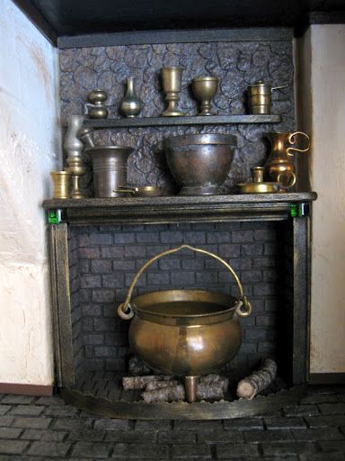 miniature fireplace with cauldron Cauldron Fireplace, Fireplace Cauldron, Miniature Fireplace, Halloween Diorama, Room Box Miniatures, Dollhouse Halloween, Witch Room, Witch Cottage, Haunted Dollhouse