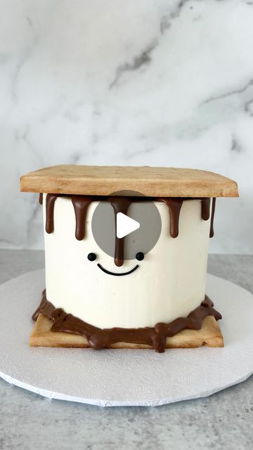 Sips and Sweets on Instagram: "Me when I finish a cake I’m obsessed with😂 cutest little s’mores cake to ever exist 🥹🤎 #smorescake #onehappycamper #azcakeartist #smashcake #squishmellowcake #azweddingvendor #azsmallbusinessowner #sipsandsweets" S'more Smash Cake, Camp Smash Cake, Smores Cake Decoration, Smores Smash Cake, One Happy Camper Smash Cake, Camping Cake Ideas, Smore Cake, Camping Birthday Cake, Campfire Cake