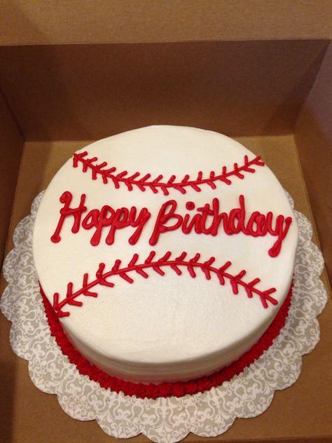 Baseball Birthday Cakes, Baseball Theme Birthday, Baseball Cake, Sport Cakes, Baseball Birthday Party, A Birthday Cake, Baseball Birthday, Sports Birthday, Classic Cake