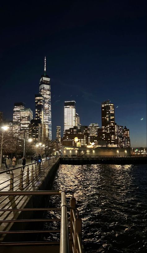 New York City skyline. February 11, 2023. New York Medical School, New York City February, Winter Nyc, Church Aesthetic, New York Night, New York City Skyline, Go To New York, New York Life, New York City Travel