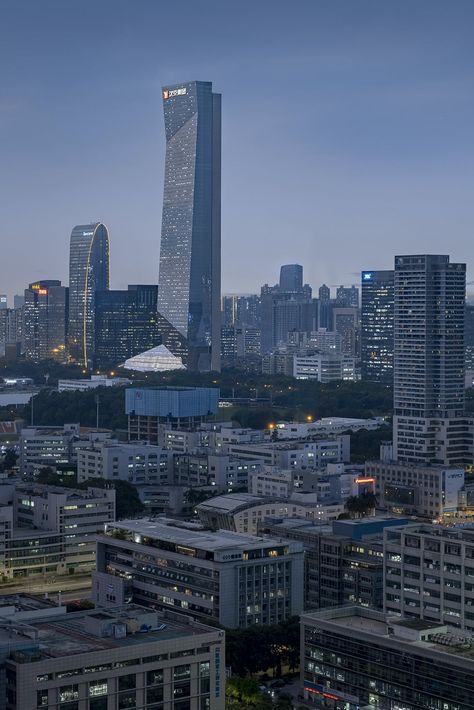 Morphosis' Shenzhen skyscraper sets world record with detached core | News | Archinect Wooden Skyscraper, Scifi City, Shenzhen City, Grand Plaza, Office Tower, Century City, Zaha Hadid Architects, Shenzhen China, Glass Facades