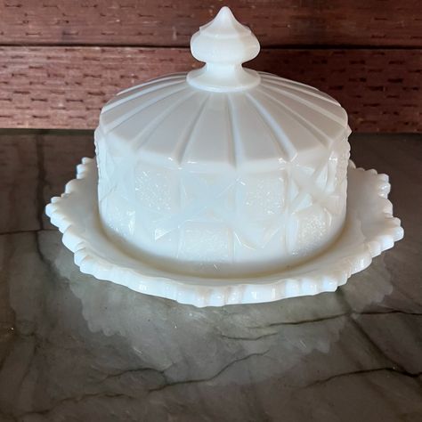 🏷️ Westmoreland Milk Glass Cheese Dish This beautiful Westmoreland covered cheese dish is LOVELY, and still has the original sticker! This is incredible old-style milk glass - see the orange glow on the edge when held up to the light? This is a good one, friends! ✨ Excellent vintage condition 📏 7” at widest point, 4.5” tall 💵 $29.95 + tax/shipping • • • #vintageforsale #vintagemilkglass #vintagemilkglassforsale #vintagekitchen #vintagedish #vintagedishes #vintagethrift #thrifting #thrifts... Orange Glow, Cheese Dishes, Glassware Collection, White Milk Glass, Vintage Dishes, Ig Feed, Glass Dishes, On The Edge, Vintage Kitchen