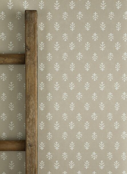 Wallpaper Hallway, Peony And Sage, Farmhouse Wallpaper, Hallway Wallpaper, Cottage Wallpaper, Laundry Room Wallpaper, Look Wallpaper, Wallpaper Large, Dining Room Wallpaper