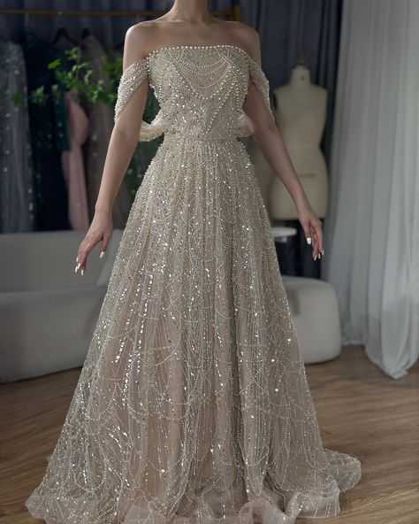 LA72738 Evening Dress With Sleeves, Elegant Sleeves, Beaded Ball Gown, Dress Business, A Line Evening Dress, Evening Dresses With Sleeves, Dress With Sleeves, Lilac Color, Business Dresses