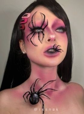 Halloween Spider Makeup, Spider Makeup, Creative Halloween Makeup, Fantasy Make-up, Halloweenský Makeup, Halloween Make-up Looks, Holloween Makeup, Creepy Makeup, Creepy Halloween Makeup