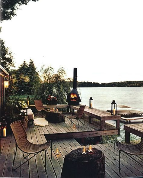 We're already thinking about warmer weather and found outdoor spaces that stun? These designs we found on Pinterest will be sure to make your home the talk of Balkon Decor, Lake Living, Outdoor Deck, Lake Life, Outdoor Rooms, Outdoor Design, 인테리어 디자인, Summer House, My Dream Home