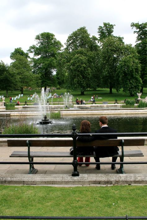 If parks have personalities Kensington Gardens, envisioned by three queens (Mary, Anne and Caroline), birthplace of another (Victoria) and… Pre Wedding Shoot Poses, Wedding Shoot Poses, London Editorial, Uk Aesthetic, Cottage Names, November Mood, London Urban, Urban Portraits, London Pride