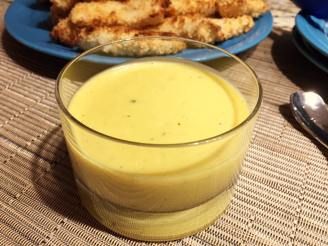 Tgi Fridays Honey Mustard Sauce Recipe - Food.com Honey Mustard Dipping Sauce Recipe, Corned Beef Sauce, Honey Mustard Sauce Recipe, Chicken Fingers Baked, Easy Sauce Recipe, Honey Mustard Recipes, Homemade Tzatziki Sauce, Honey Mustard Dipping Sauce, Mustard Dipping Sauce