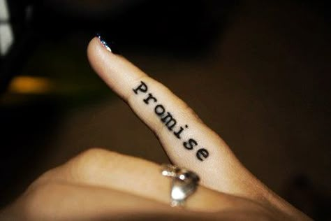 "Promise" Quote Tattoo For Cute Girls - Tattoo - Cute: Black words tattoos for girl by Quote Tattoos Pinky Promise Tattoo, Promise Tattoo, Cute Simple Tattoos, Basic Tattoos, Tattoo Trend, Tattoo Zeichnungen, Disney Tattoo, Tattoo Designs For Girls, Diy Tattoo