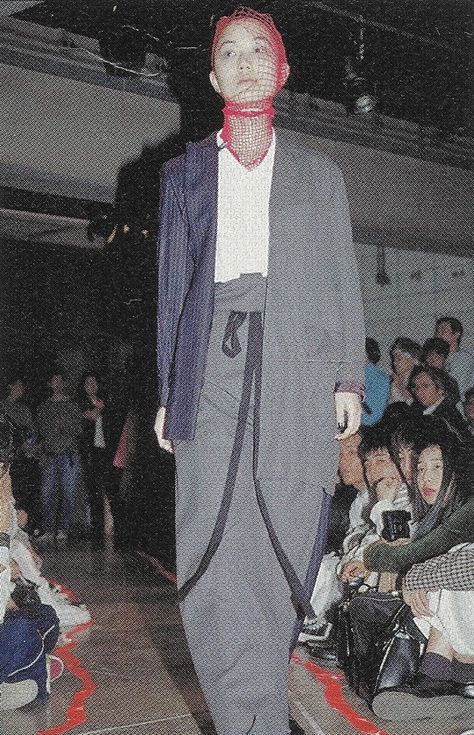 Undercover Jun Takahashi, Jun Takahashi, Unisex Clothes, Archive Fashion, Minimal Look, The Interview, Japanese Denim, Textiles Fashion, Runway Show