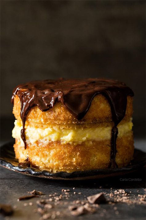 Mini Boston Cream Pie For Two - Homemade In The Kitchen Mini Boston Creme Pies, Small Springform Pan Recipes, Easy Desserts For Two, Cake For Two Recipe, Boston Cream Pie Recipe, Creme Pie, Batch Baking, Batch Recipes, Recipe For 1