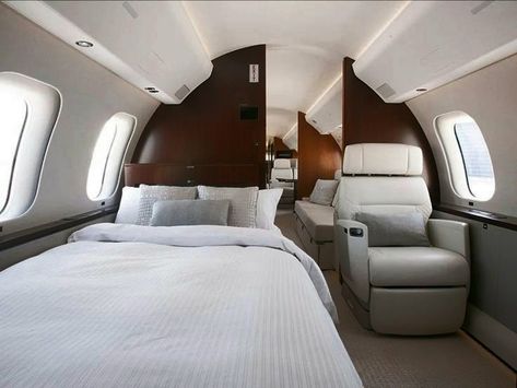 Pesawat Aesthetic, Bombardier Global 7500, Jet Interior, Private Jet Interior, Private Workspace, Luxury Jets, Luxury Lifestyle Travel, Luxury Motorhomes, Luxury Private Jets