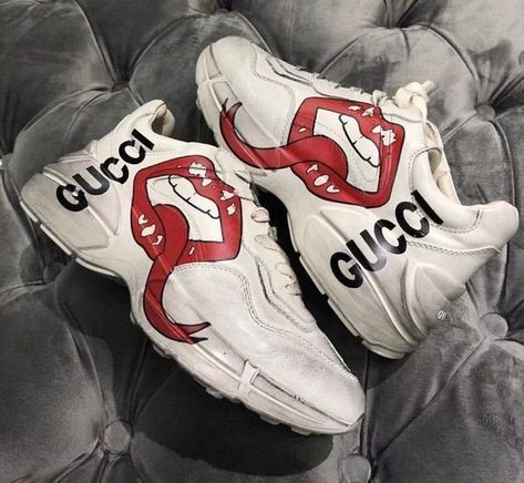 Tenis Gucci, Gucci Rhyton, Timberland Earthkeepers, Gucci Shoes Sneakers, Gucci Sneakers, Sneakers Outfit, Distressed Leather, Gucci Men, Nike Adidas