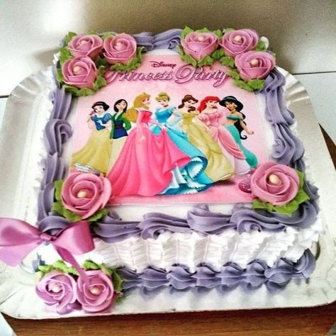 Disney Princess Sheet Cake, Cinderella Cake Designs, Barbie Dress Cake, Disney Princess Birthday Cakes, Beauty And Beast Birthday, 10 Birthday Cake, Birthday Sheet Cakes, Cinderella Cake, Rainbow Birthday Cake