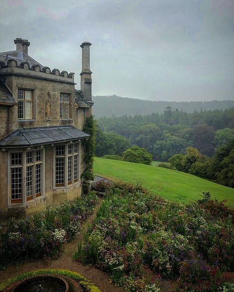 Daniel Slowik on Instagram: “Misty morning in deepest Devonshire last week #Devon #countryhouse #cottageorné #atonewithnature #endsleigh” Mansion Aesthetic, Old Manor, Academia Aesthetic, Pretty Places, Lush Green, Dream Home Design, My Dream Home, Future House, In The Middle