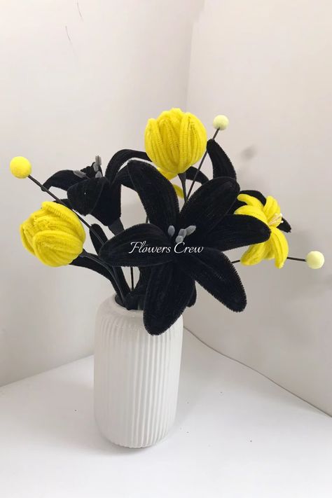 table centerpiece flowers, unique flowers Black Crochet Flower, Black Lilies, Artificial Floral Centerpieces, Pipe Flower, Table Centerpiece Flower, Pipe Cleaner Flowers, Flower Bouquet Diy, Diy Pipe, Birthday Gifts For Boyfriend Diy