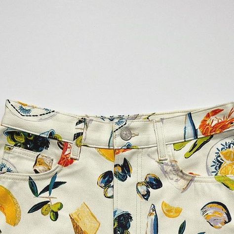 LISA SAYS GAH on Instagram: "🌶️🌞Tapas on the go with our fave Evan shorts 🦪🍋" Lisa Says Gah, The Go, On Instagram, Instagram