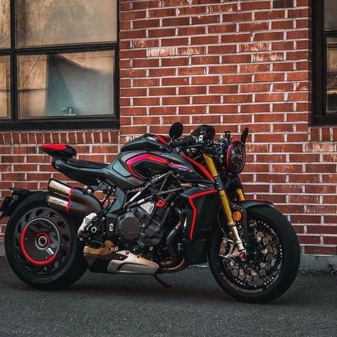 Mv Agusta Rush 1000 Wallpaper, Mv Agusta Rush 1000, Gadget Tecnologici, Custom Bikes Cafe Racers, Stylish Bike, Motorcross Bike, Мотоциклы Cafe Racers, Custom Sport Bikes, Super Fast Cars