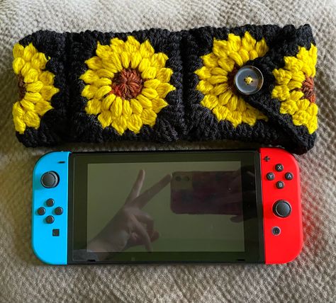 Crochet Switch Lite Case, Crochet Nintendo Switch Case Pattern, Crochet Nintendo Switch Case, Crochet Switch Case, Crochet Game, Sunflower Crochet, Switch Case, Nintendo Switch Case, Crochet Case