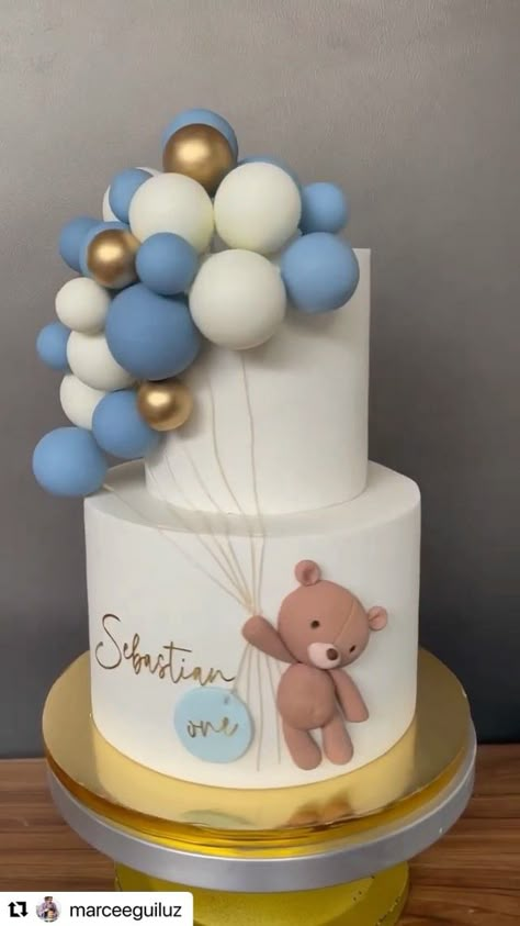 Baby Bear Birthday Party, Teddy Bear Birthday Cake, Baby Messages, Cupcake Decorating Tips, Its A Boy Balloons, Teddy Bear Birthday, Teddy Bear Cakes, Bear Birthday Party, Instagram Cake