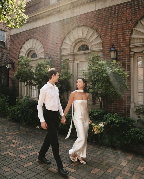 The ceremony for Tian and Alexi’s ceremony in downtown Portland — originally planned for the courthouse but once we saw they were closed Saturdays I helped them pick a different spot and we chose this church’s courtyard just off the road. Her mom said “guess you got married at a church after all” 👏🏼⛪️ #portlandoregon #portlandwedding #pdxwedding #pdxelopement #portlandweddingphotographer Timeless Intimate Wedding, Courthouse Family Photos, Couple Photo Inspiration, Engagement Photos Estate, Beverly Hills Courthouse Wedding, Courtyard Photoshoot, Church Engagement Photos, Courthouse Wedding Aesthetic, La Engagement Photos